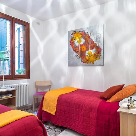 Acquarello - Like At In Heart Of Apartment